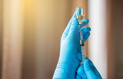 Image of vaccine in syringe
