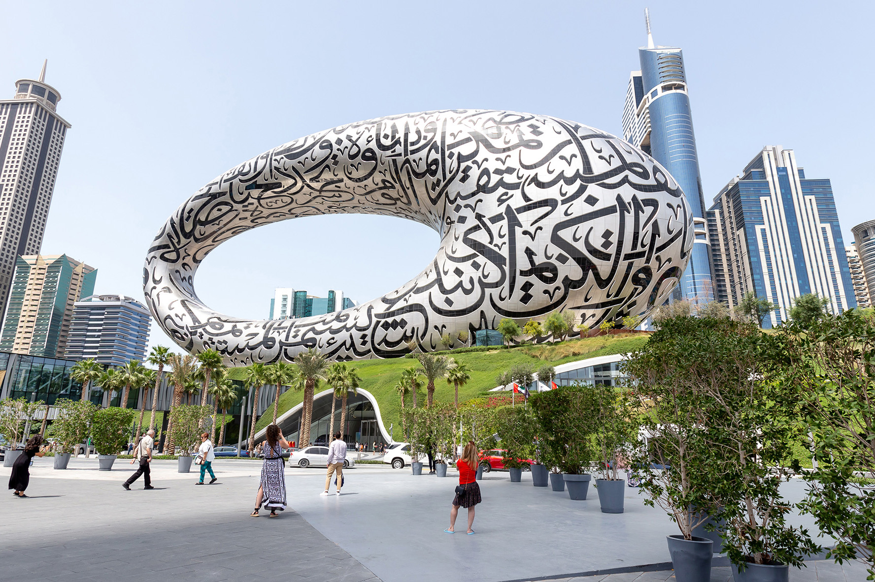 Exterior photo of Dubai