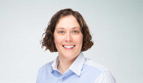 Briana Cayson- Roth Professional Headshot
