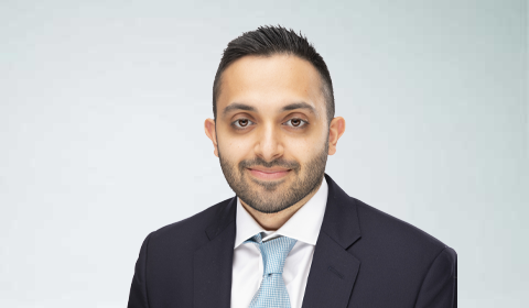 Justin Gandhi Professional Headshot
